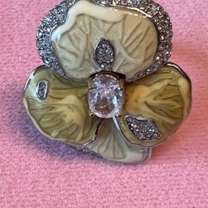 COPY - New no tag Juicy Couture yellow flower floral ring size 8